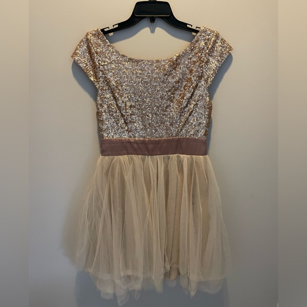 Mini formal dress (gold)